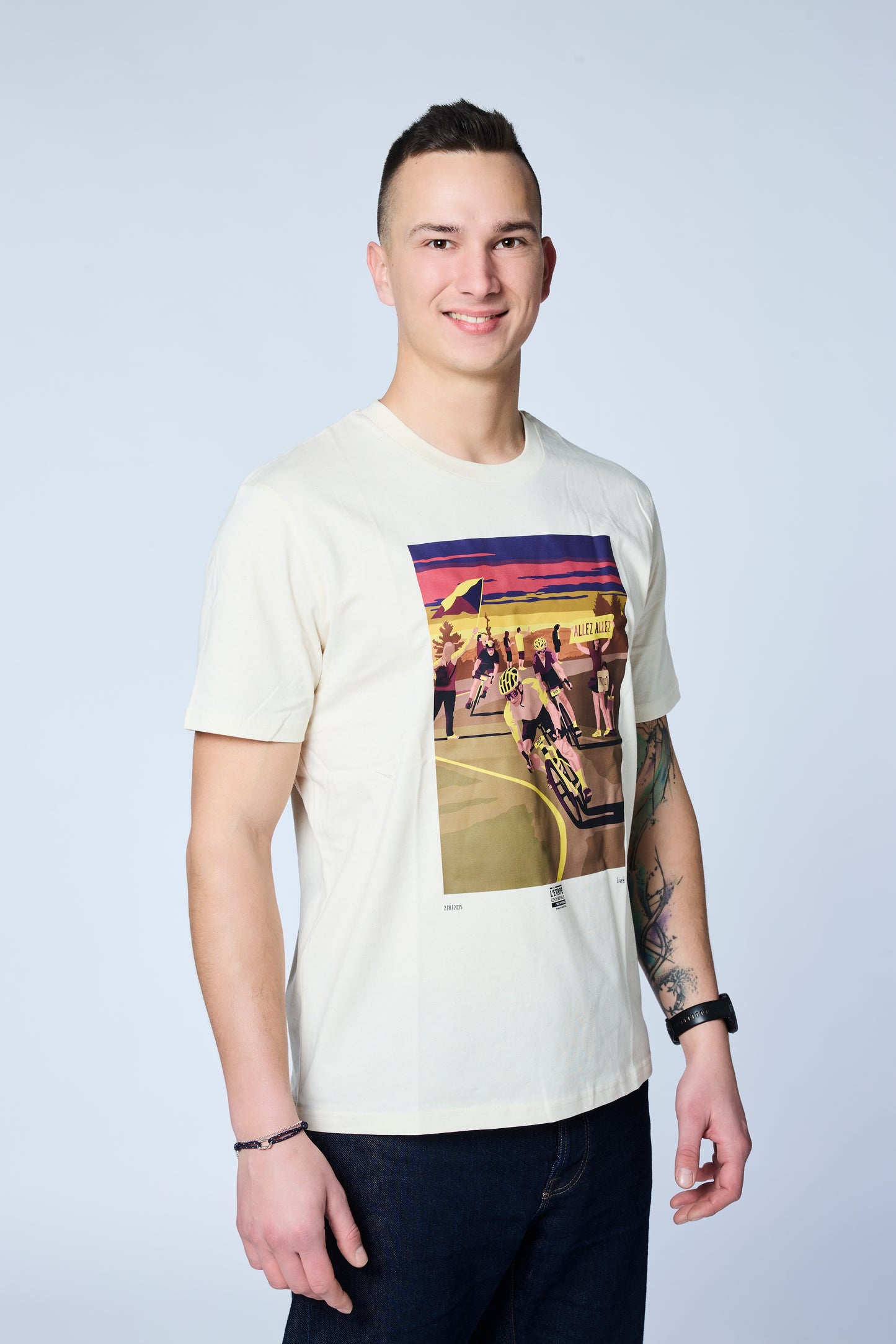 Smetanové triko s motivem Horské L'Etape 2025